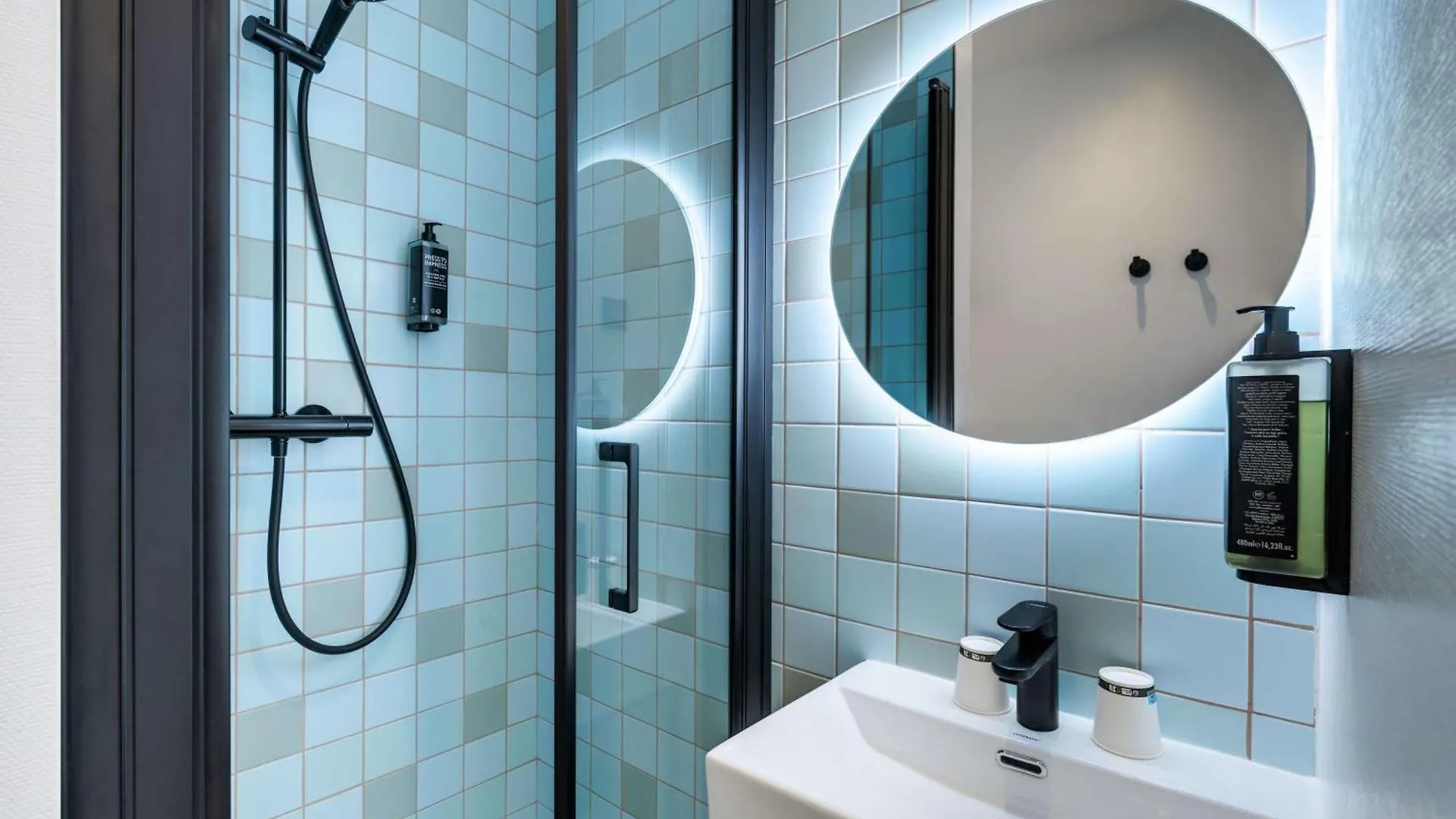 Hotel Ibis Styles Cadet Lafayette Paris