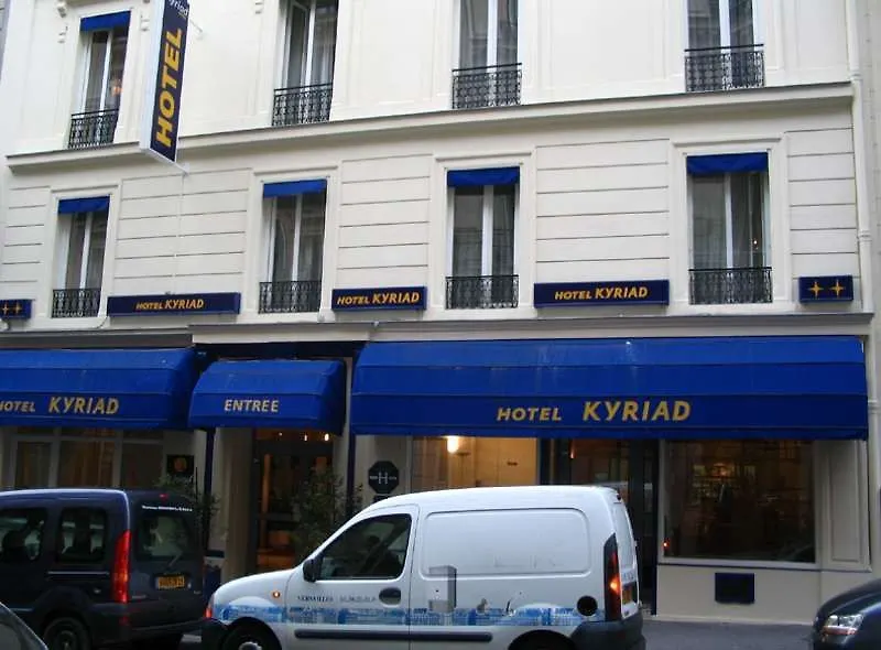 Hotel Ibis Styles Cadet Lafayette Paris