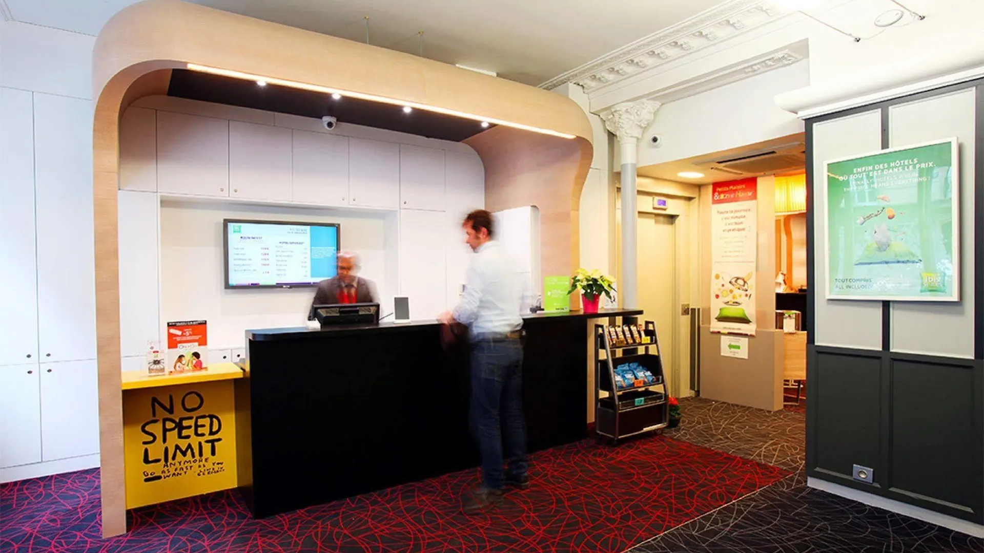 Ibis Styles Cadet Lafayette Hotel Paris