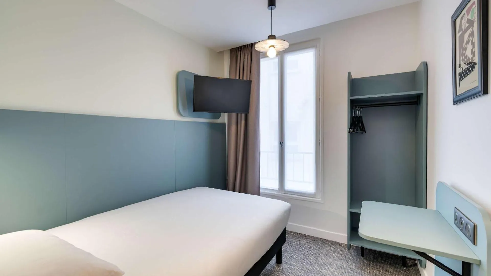 Ibis Styles Cadet Lafayette Hotel